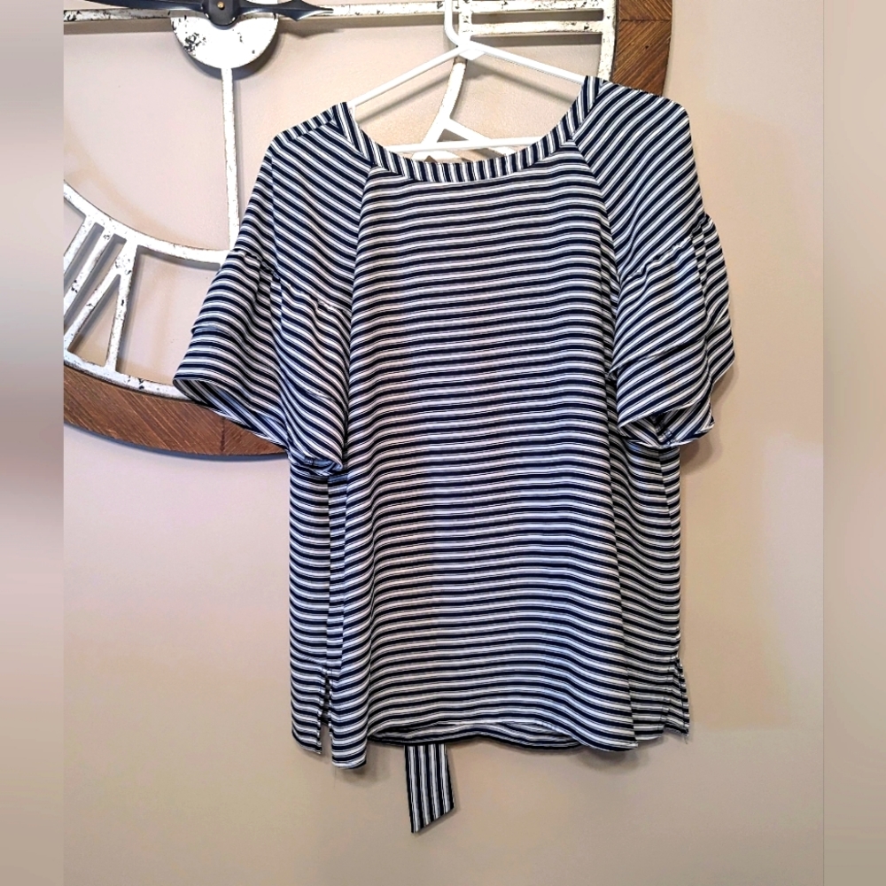 LOFT navy & white striped short sleeve tie back blouse